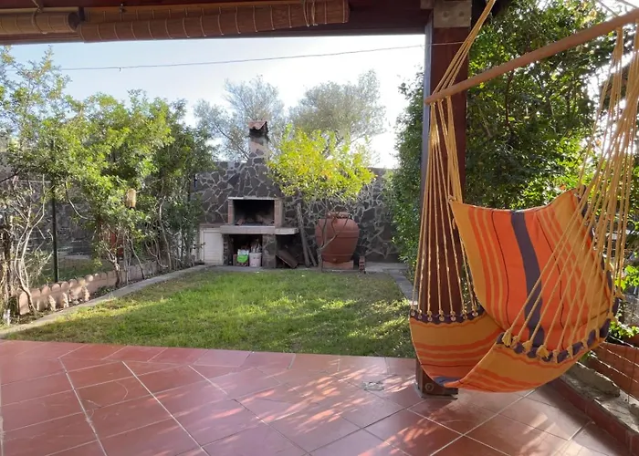 Casa Ambra - Villetta Con Vista, Giardino E Bbq